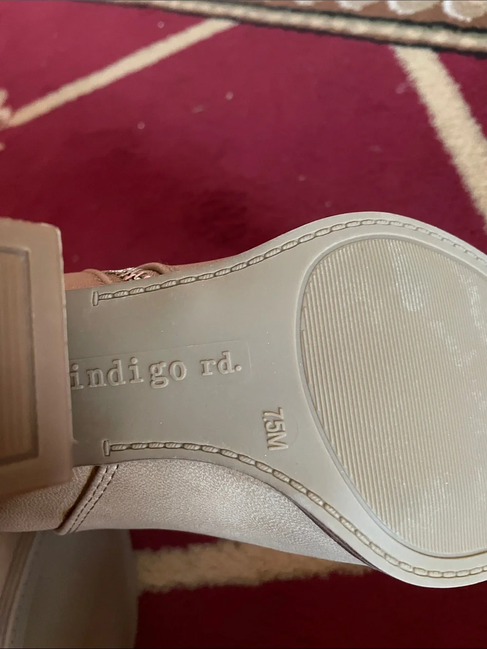 Indigo sleek pointed